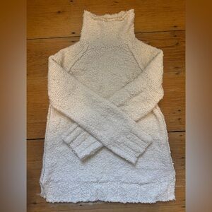 Anthropologie Women's Sweater in Cream